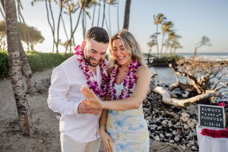 Hawaii-Proposal-Big-Island-Engagement-40