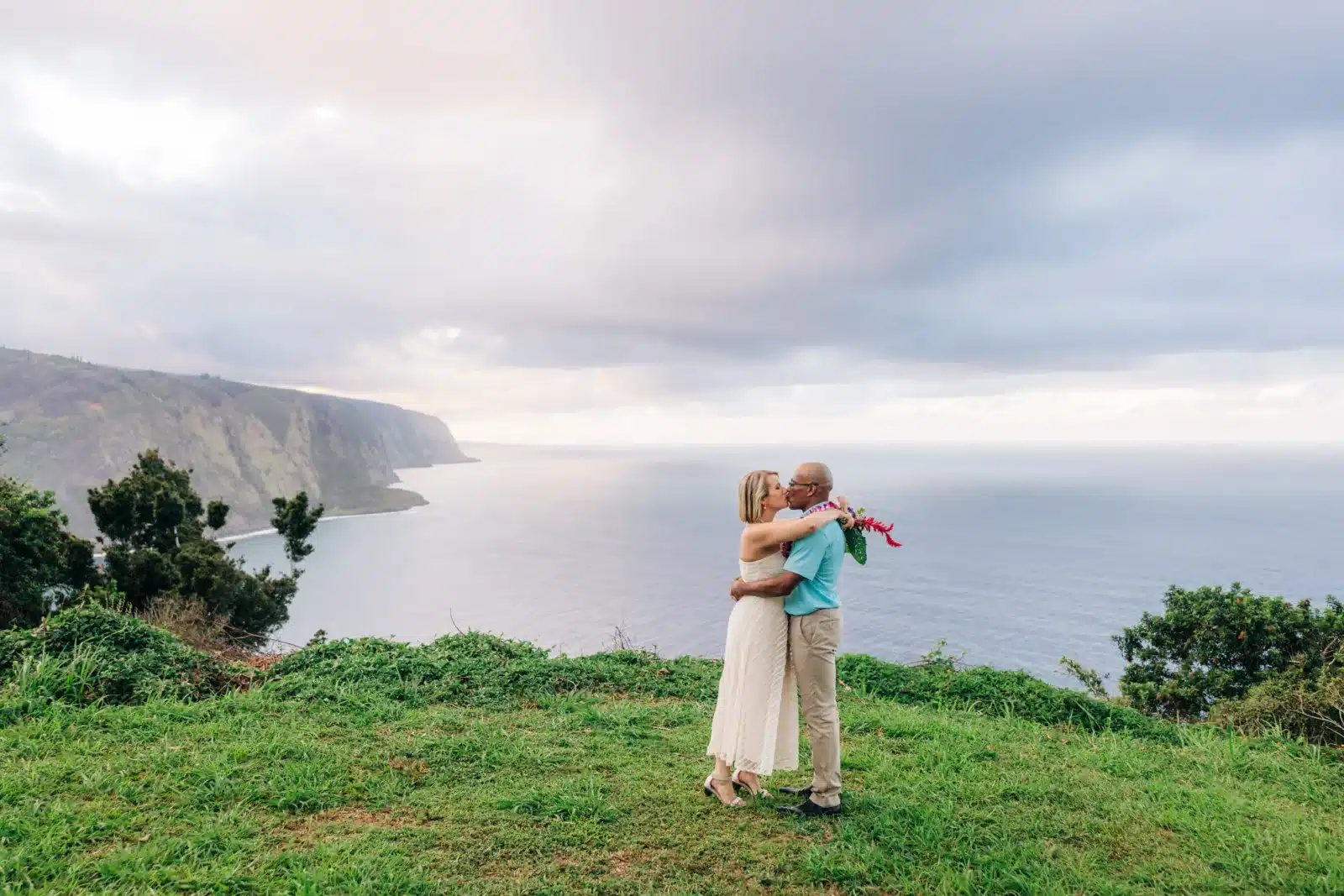 The Hamakua Coast behind a couple after their Big Island Wedding